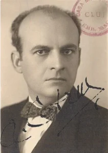 aron cotrus