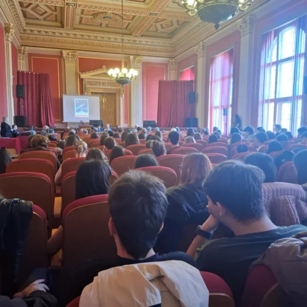 Pe unde trece un om rămâne urmă 5 moise4