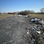 Câmpuri roditoare de moloz și cabluri, în prelungirea cartierului gai 2 deseuri gai1