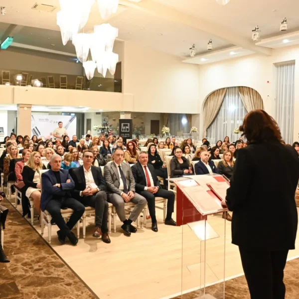Infuzie de cadre de calitate în organizația femeilor social democrate arad 3 psd arad 6