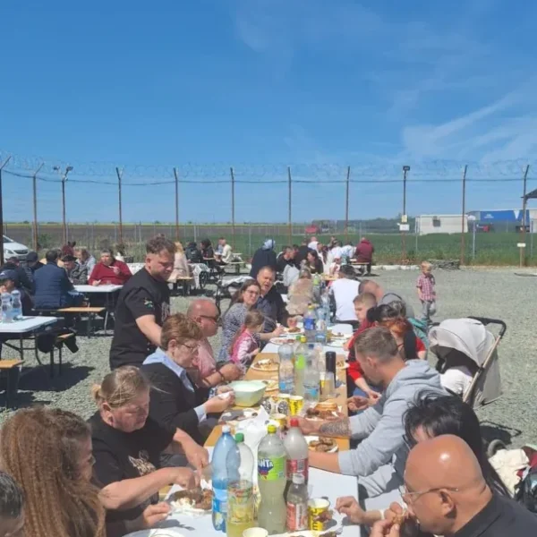 Persoanele private de libertate din cadrul secției exterioare variaș au sărbătorit în avans ziua de 1 mai, alături de familiile și copiii lor 4 1 mai penitenciar arad 3