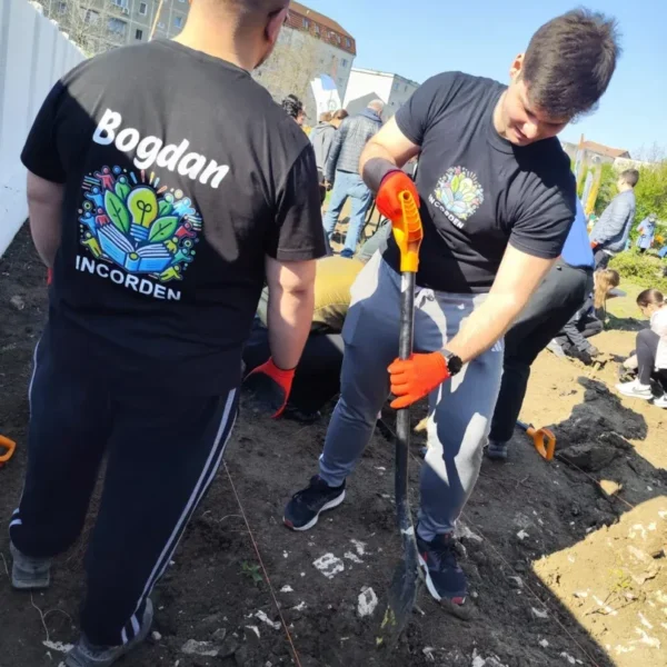 Mii de arbori pentru un aer mai curat | voluntarii incorden, în acțiune 12 asociatia incorden 7