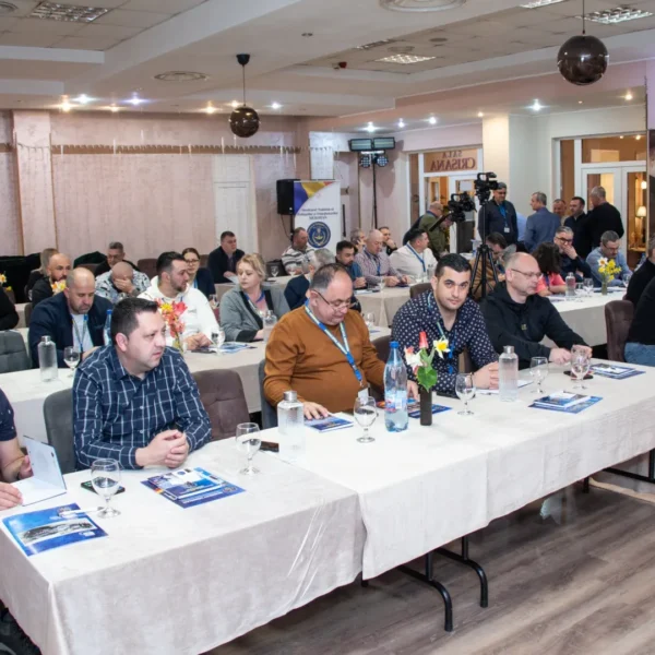 Reorganizările din polițiile locale și grila unică de salarizare - temele sindicatului național al polițiștilor și funcționarilor meridian abordate la moneasa 4 snpf 029