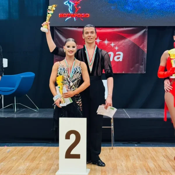 dum dance team arad 2