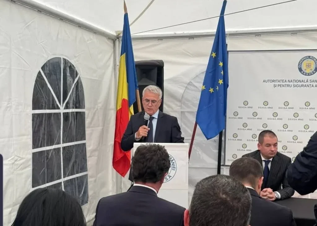 A fost inaugurat sediul renovat al dsvsa arad... Un fel de „nuntă la cort” 8 dsvsa arad2