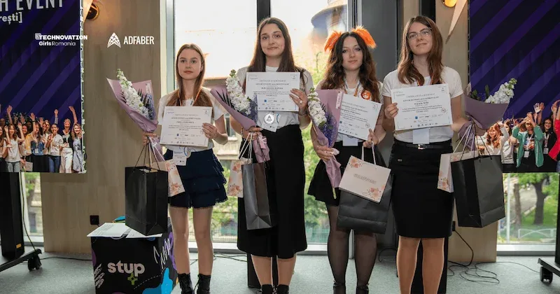 Peste 1. 400 de eleve din românia au construit aplicații pentru probleme reale | 10 echipe au ajuns în semifinalele internaționale 3 technovation adfaber
