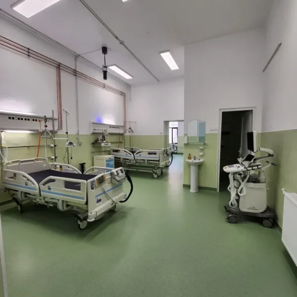 Despre spitalul județean arad, la finalul mandatului de manager al florinei ionescu | interviu 21 ati3 si bloc operator3