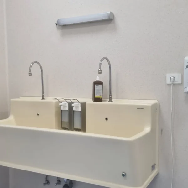 Despre spitalul județean arad, la finalul mandatului de manager al florinei ionescu | interviu 25 bloc operator urologie2