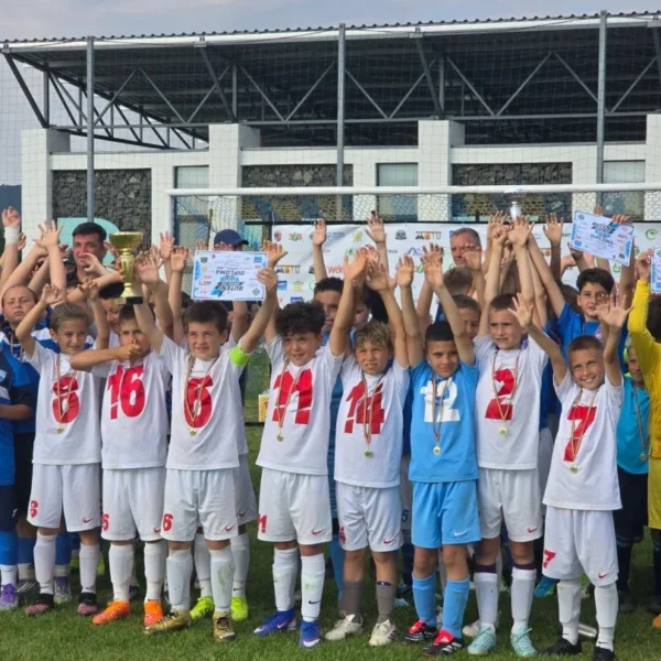 Buteni junior cup - un debut de succes pentru fotbalul juvenil din județul arad 2 buteni junior cup 5