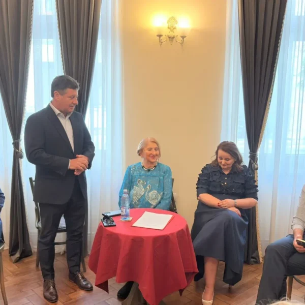 Despre „excelența în administrație”, la casa pianului 3 excelenta in administratie5 1