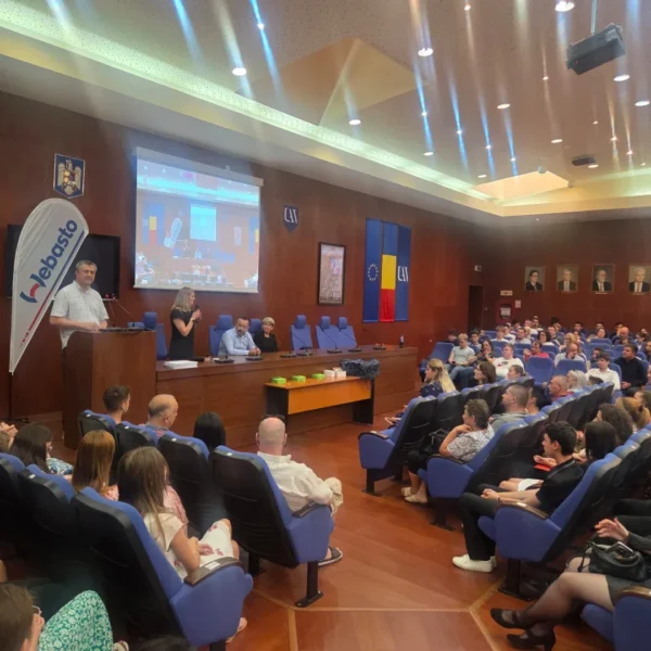 Festivitatea de premiere a olimpicilor arădeni la disciplinele matematică și informatică 4 olimpici3