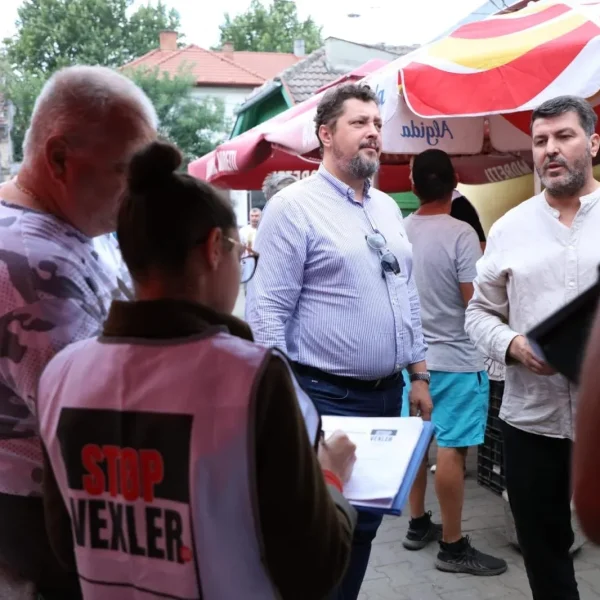 Acțiunea conservatoare arad - strângere de semnături în vederea abrogării legii vexler 4 actiunea conservatoare arad 6