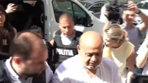 Doi membri ai clanului cârpaci, soț și soție, au fost ridicați de diicot la caransebeș | cei doi sunt cercetați într-un dosar de trafic grav de ființe umane în scopul prelevării de organe 4 carpaci