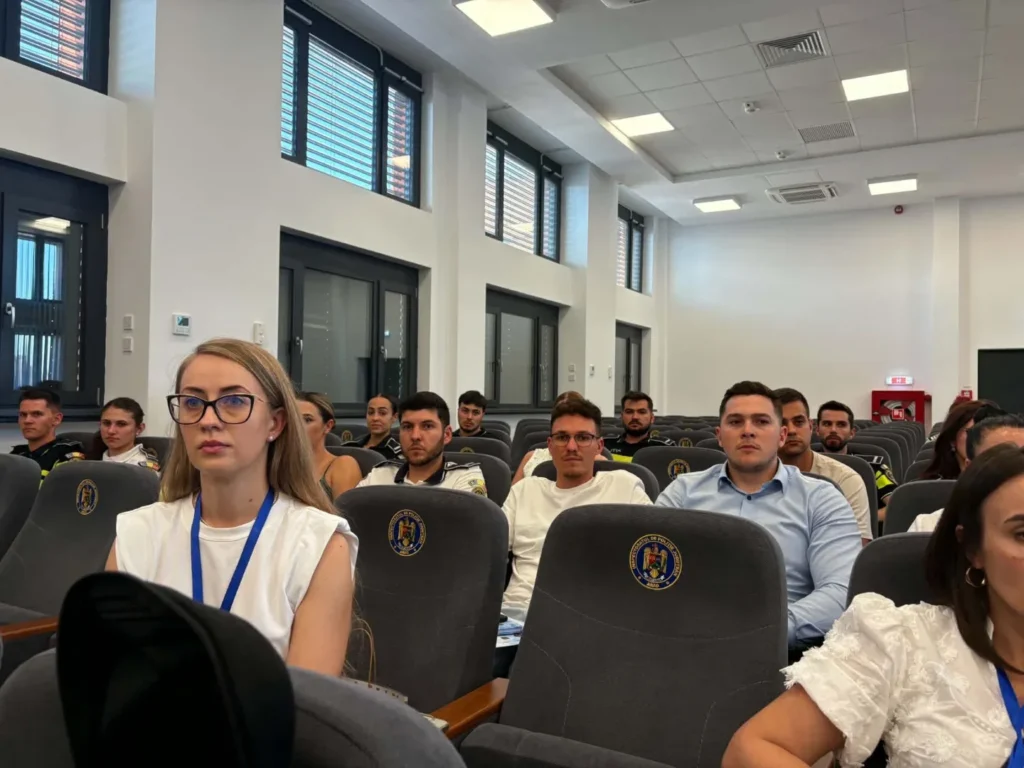 Polițiștii din arad și republica moldova, parteneri în proiectul european ar-stop pentru combaterea traficului de persoane 12 ipj arad rep mld5