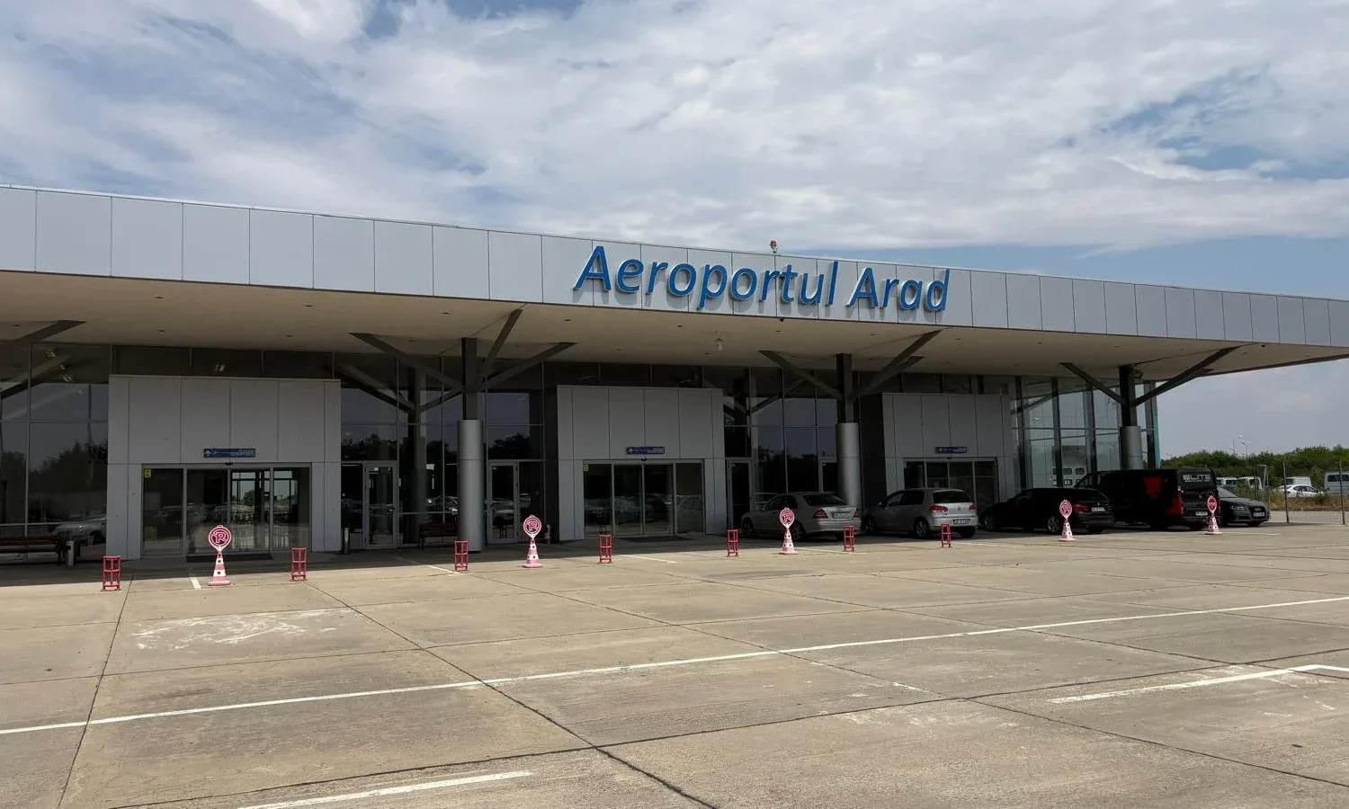 provocare pentru aeroportul arad |