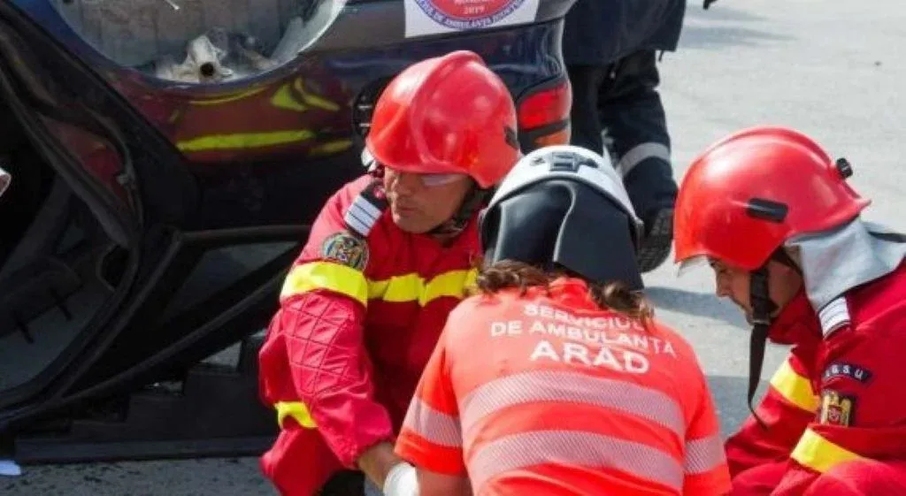 Serviciul județean de ambulanță arad marchează ziua ambulanței române prin activități dedicate comunității arădene 1 ambulanta arad