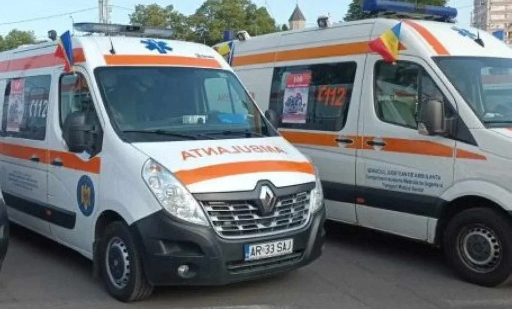 Serviciul județean de ambulanță arad marchează ziua ambulanței române prin activități dedicate comunității arădene 1 ambulanta