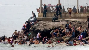 spania trimite armata în enclava ceuta