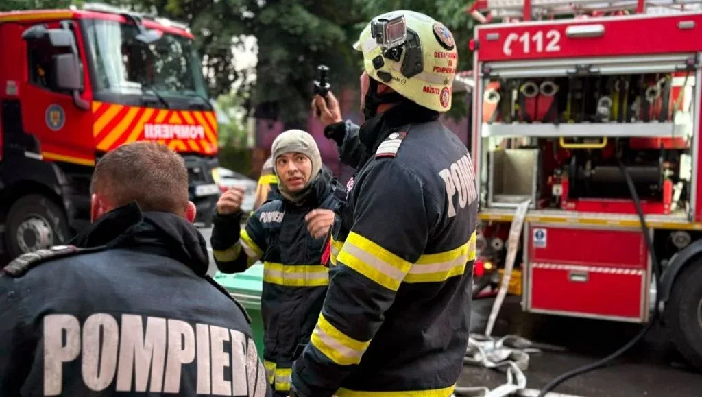Incendiu intr-un apartament pe strada mărășești 1 incendiu str marasesti1