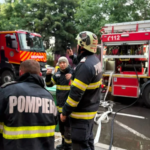 Incendiu intr-un apartament pe strada mărășești 2 isu1