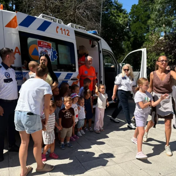 ACTUALIZARE | SAJ Arad a marcat cei 120 de ani de la înființarea Ambulanței din România