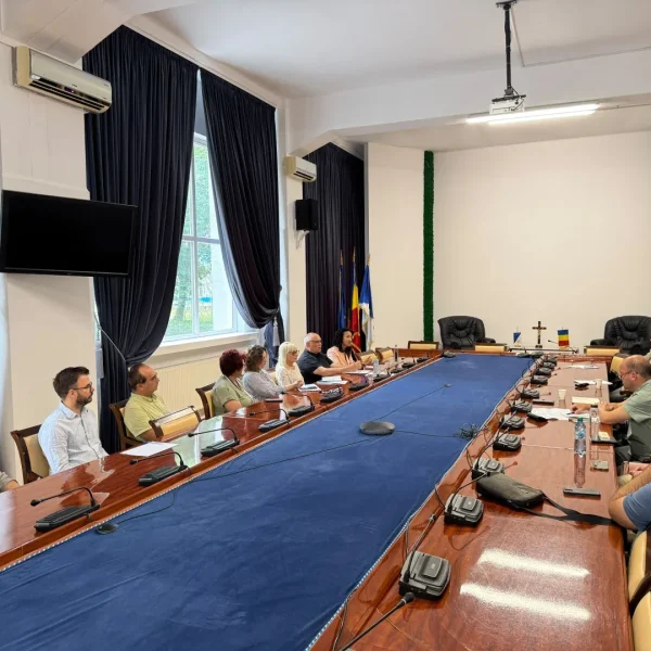 Parteneriatul dintre universitatea de vest „vasile goldiș” din arad și universitatea de științe aplicate pentru silvicultură din rottenburg, germania, continuă prin noi direcții de colaborare 7 vizita rector bastian kaiser la uvvg 5