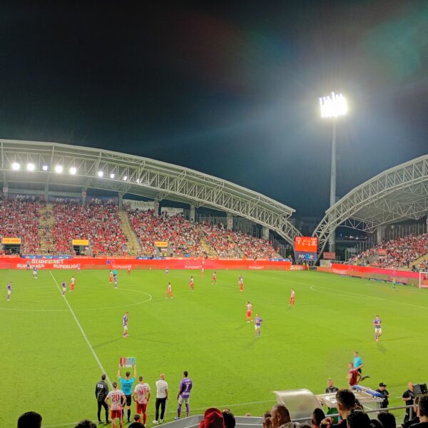 Nici pân’ la 23 august nu se dădea gol... | UTA – RAPID 0-0