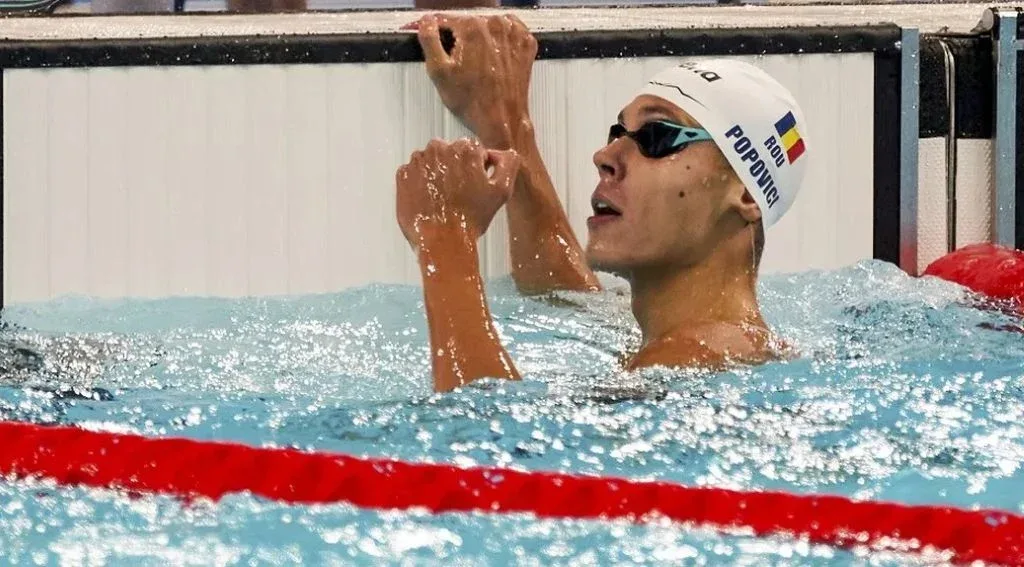 INVINCIBILUL DAVID POPOVICI a scris istorie la Paris | AUR în proba de 200 de metri liber la Campionatele Europene