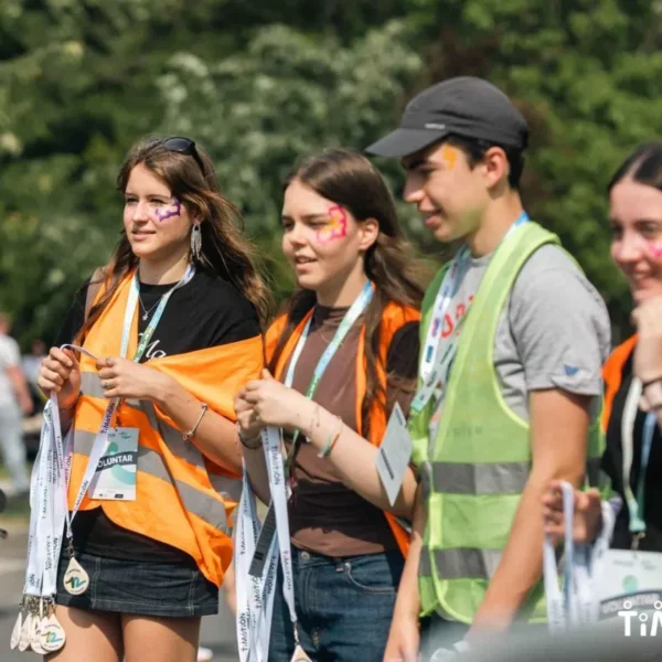 Fundația Comunitară Timișoara va premia „10 voluntari de 10”