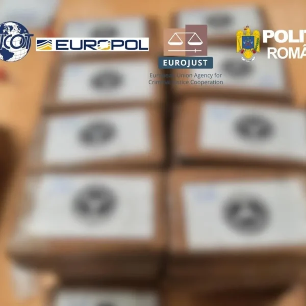 ACTUALIZARE | Grupare infracțională care transporta sute de kilograme de droguri pentru traficanții albanezi în Europa, destructurată de DIICOT |7 persoane prezentate cu propunere de arestare | Sechestru pe bunuri și pe 27 de conturi bancare ale traficanților