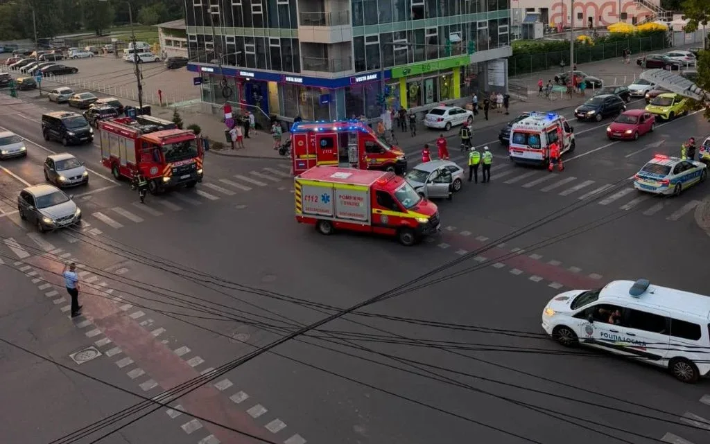 ACTUALIZARE | Cine a fost de vină în accidentul din intersecția de la Consiliul Județean? | Chestor Dan Stoicănescu: „Au fost încălcate mai multe prevederi legale și procedurale în contextul evenimentului respectiv”