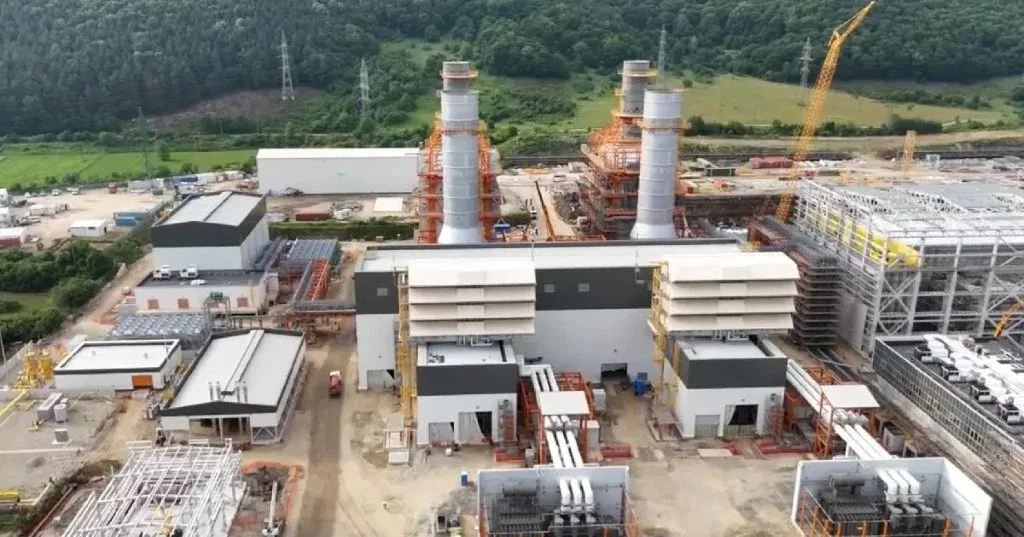 Centrala pe gaz de la Mintia a intrat în etapa testelor de interconectare cu Sistemul Energetic Național | Energia care leagă patru județe din Vest