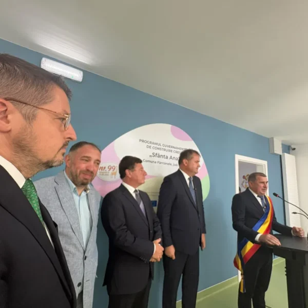 Creșa numărul 99, finalizată prin programul guvernamental „Sfânta Ana”, a fost inaugurată la Fântânele în prezența ministrului Cseke Attila