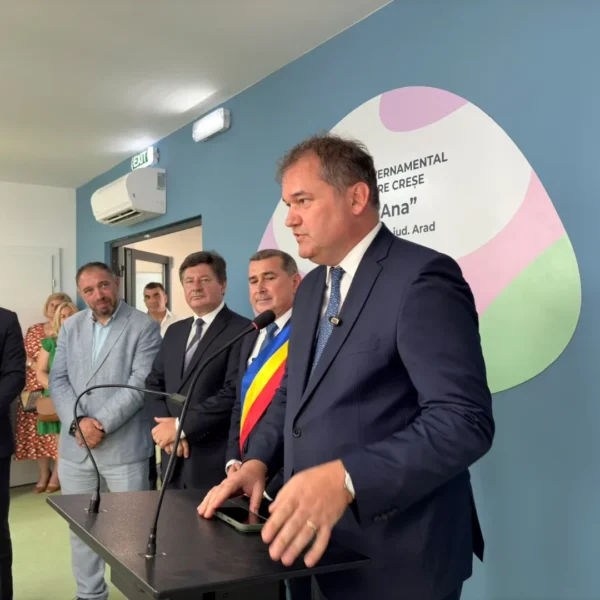 Creșa numărul 99, finalizată prin programul guvernamental „Sfânta Ana”, a fost inaugurată la Fântânele în prezența ministrului Cseke Attila