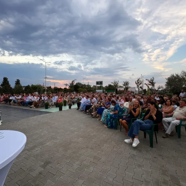 landisa valsuri 32