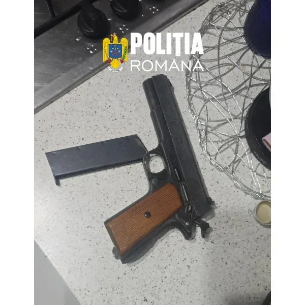 Descinderi în județul Timiș la o grupare specializată în furturi din locuințe | Este vizat și un polițist de la Secția 5 din Timișoara | Cea mai recentă faptă ar fi avut loc în noaptea precedentă, în Arad