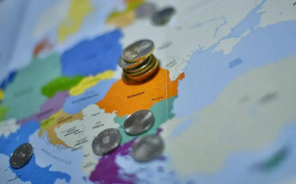 Ratingul româniei | fitch menține bbb- cu perspectivă negativă 1 raiting romania