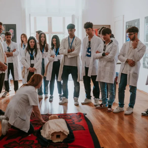 Începe admiterea de toamnă la UVVG | O nouă oportunitate pentru viitorii studenți