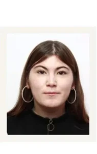 O tânără de 18 ani din Vladimirescu a plecat spre școală și nu s-a mai întors | Poliția și familia solicită sprijinul cetățenilor pentru găsirea ei