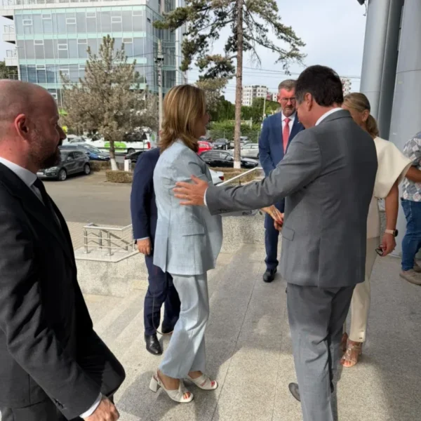 E.S. Laura Aghilarre, ambasadoarea Italiei în România, în vizită la Arad