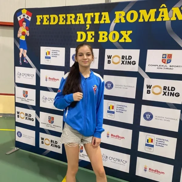LUPOAICA DIN SECUSIGIU | Lorena Moza a cucerit argintul național după doar șase luni de box!