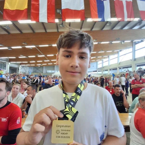 Arădeanul Matei Mangu, campion mondial la Arc Istoric