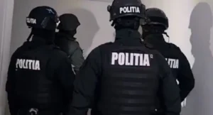 Percheziții la Horia
