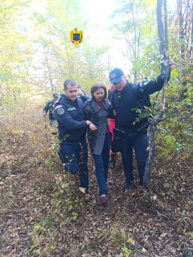 Profesoara Monica Fereștean este în viață | A fost localizată de salvatori vineri dimineața, după ce singură a apelat 112