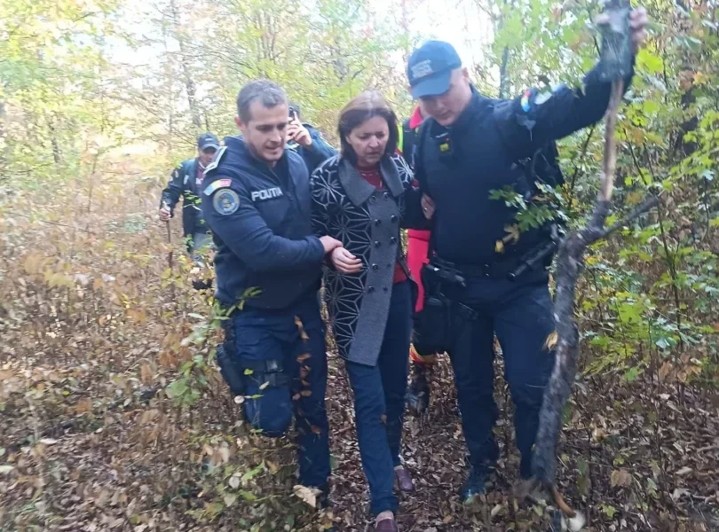 Profesoara Monica Fereștean este în viață | A fost localizată de salvatori vineri dimineața, după ce singură a apelat 112