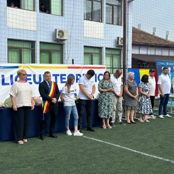 Caravana #BeActive a adus-o pe campioana Simona Amânar la Liceul Teoretic Sebiș