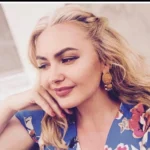 Vali Șerban: „Dumnezeu fumează țigări pe ascuns”