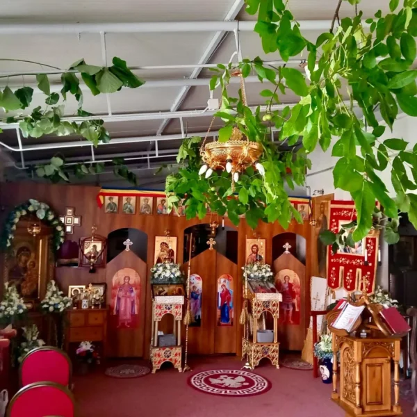 Dintr-un atelier, o comunitate | Povestea unei biserici dincolo de ziduri