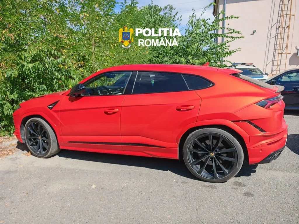 Lamborghini Urus căutat în Cehia, depistat în trafic la Horia