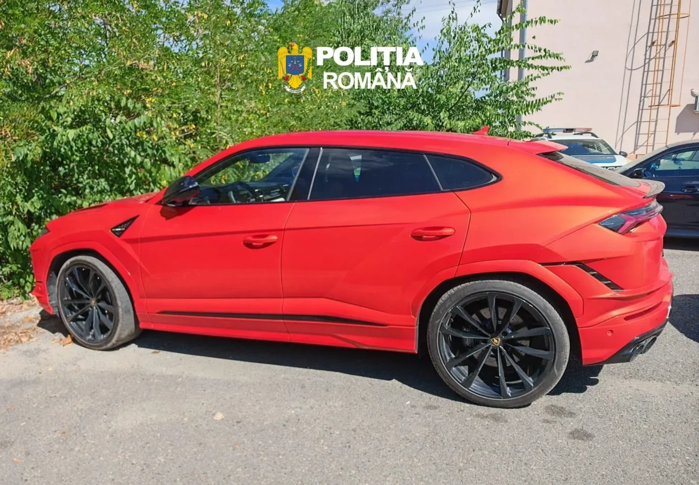 Lamborghini Urus căutat în Cehia, depistat în trafic la Horia